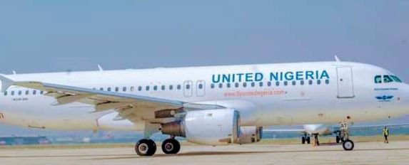 JUST-IN ????-Aircraft belonging to United Nigerian Airlines skidded off the runway at Murtala Muhammed International Airport Lagos