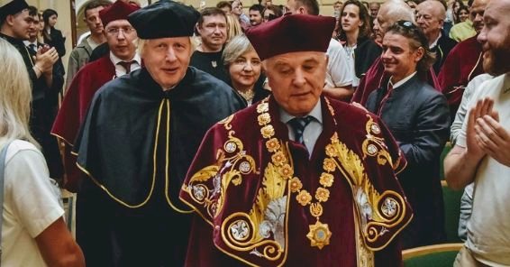 Former Prime minister Boris Johnson Travelled to Ukraine to get an Honorary Degree