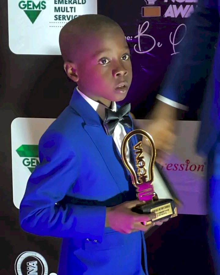 Comedian Kiriku has won the award of the ‘Young and Promising Star Kid of the year’