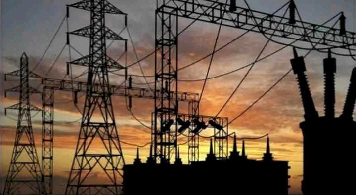 DisCos under fire as outages worsen.