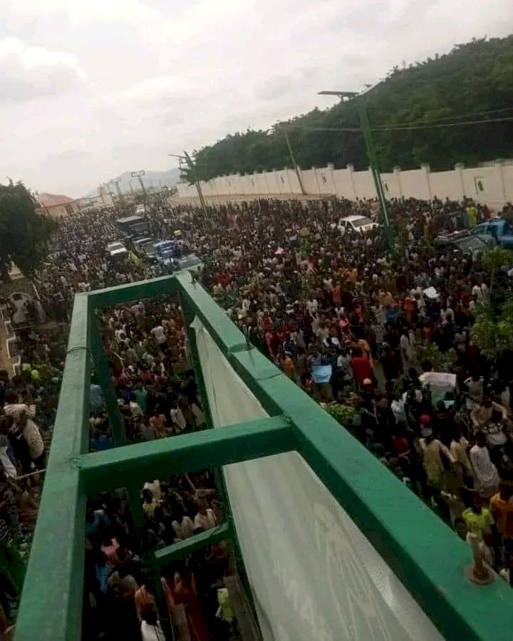 Protests:Over Hundreds of Citizens protest across Nigeria over Hardship, fuel prices,Others.