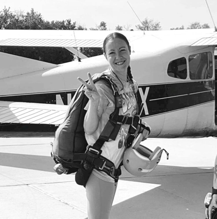 Travel photographer Amanda Gallagher dies in horrific accident when she backed into plane propeller while snapping photos