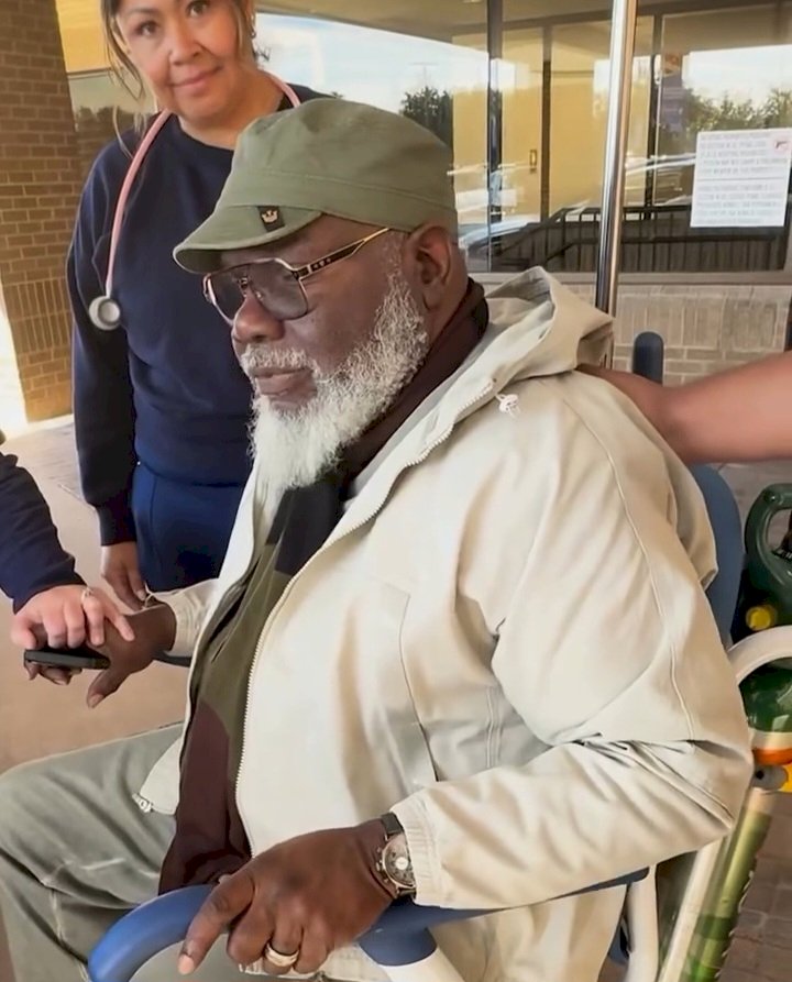 Pastor T.D. Jakes thanks supporters and shares new video of himself as he addresses health incident seen in viral video