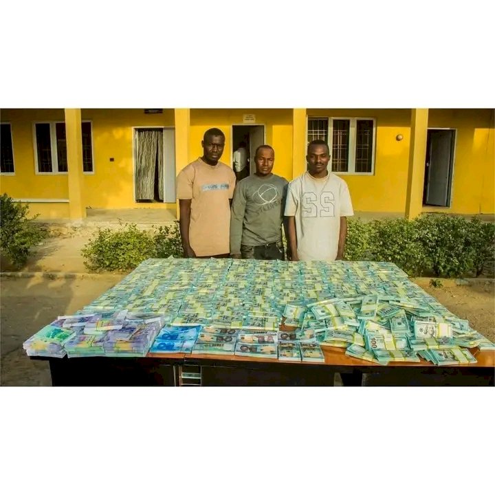 Three arrested with over N129 billion counterfeit currencies in Kano