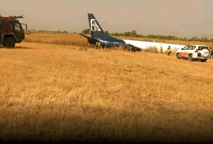 Tragedy averted as a cargo airplane skids off the runway at Abuja airport