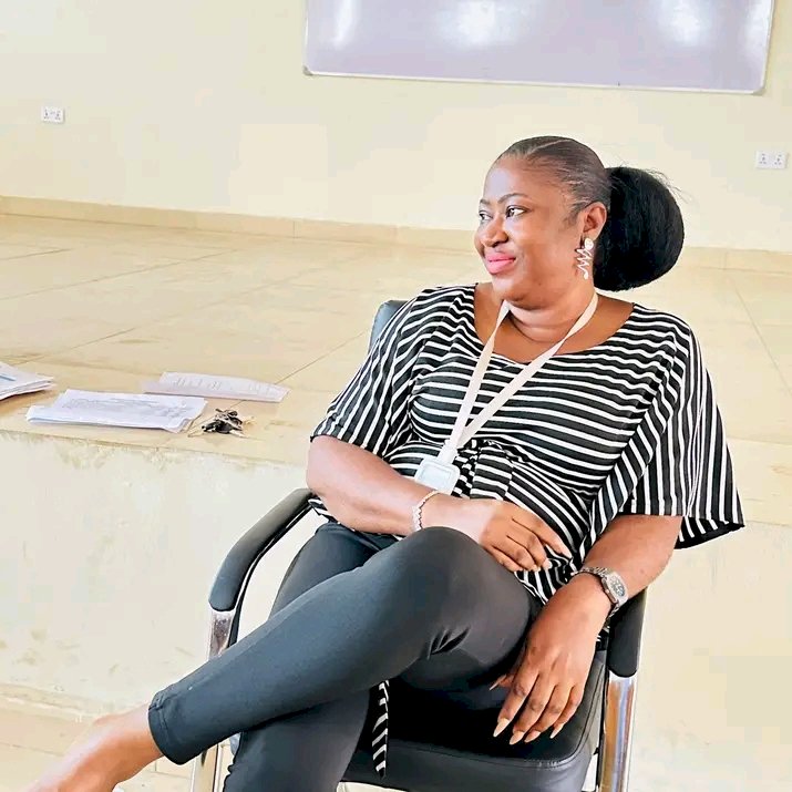 NSUK Female lecturer goes viral for dancing with students on TikTok